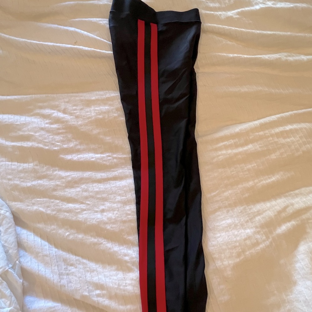 Ultracor Black Collegiate Red Stripe High Waisted Leggings Size Small.